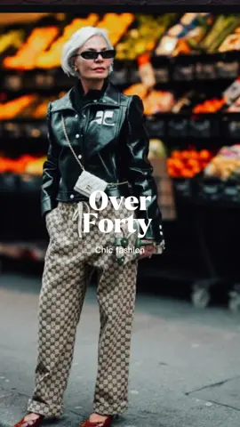 Over 40 fashion #TikTokFashion #fashiontiktok #over40fashion #streetwear 