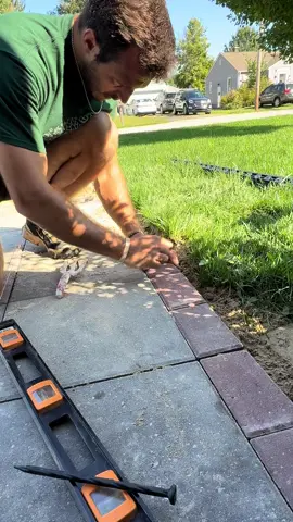 Day 26 of making my neighbors jealous with a complete yard renovation The walkway is (mostly) COMPLETE!! Of course I’m a few bricks short. 😂 This is why they don’t pay me the big bucks. Body hurts. Time to nap. 😴  #boulder #landscaping #yard #satisfying #edging