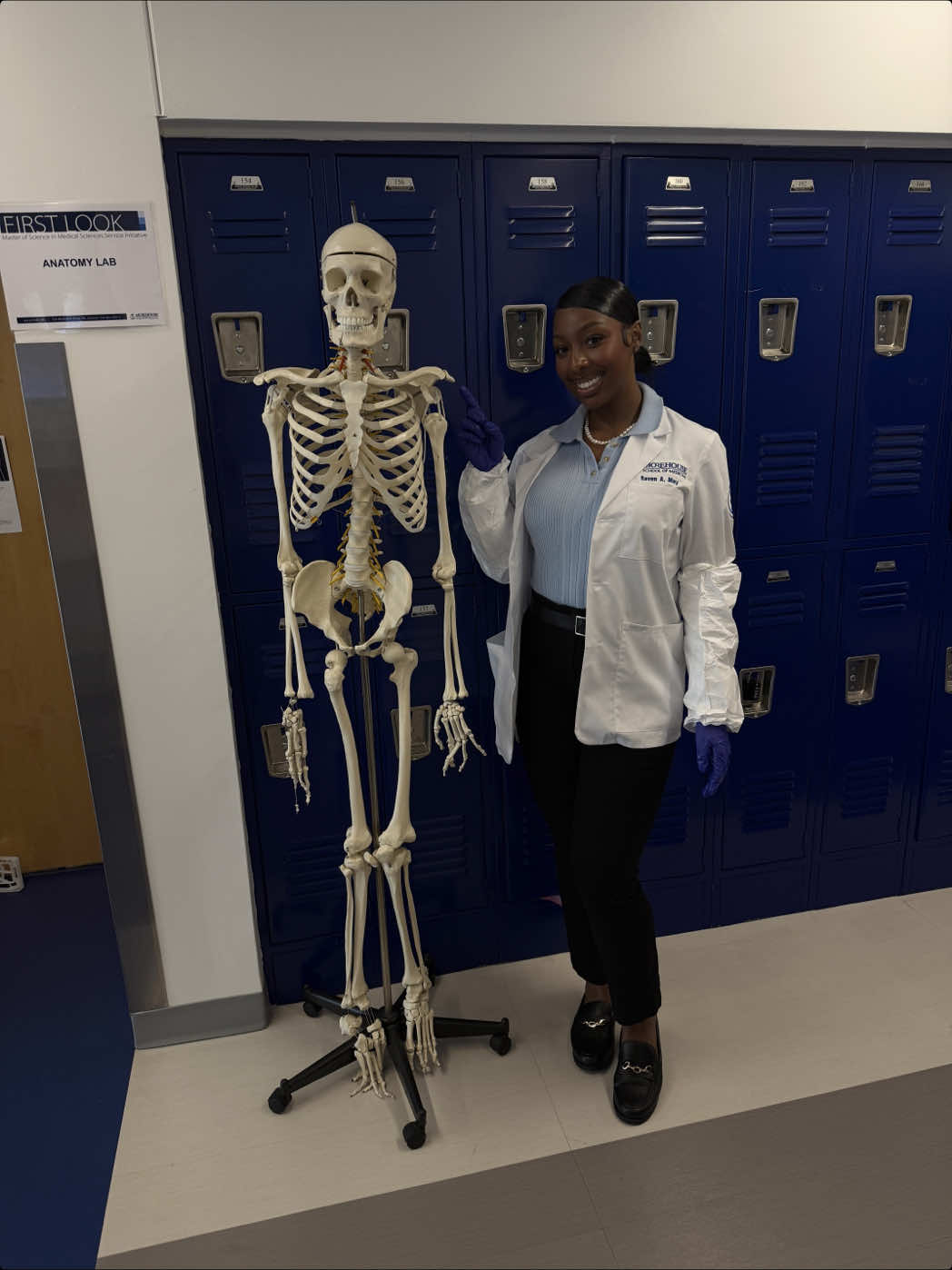 Mini vlog of first look at MSM! I was volunteering in the gross anatomy lab so I did not get much footage. 🥲 #firstlook #msmfirstlookday #premedstudents #morehouseschoolofmedicine #firstlookmsm 