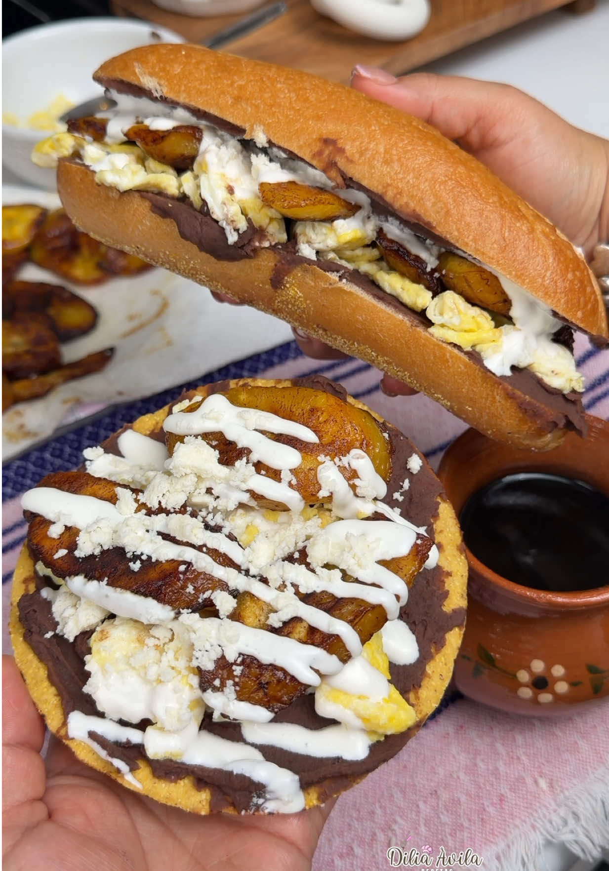 Pan con Frijoles y Plátanos 🤤🇬🇹 #cenachapina #comidaguatemalteca #panconfrijoles #viral #recetasguatemaltecas 