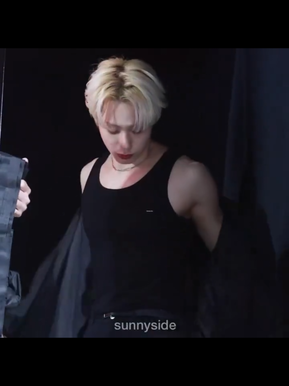 yeo hwanwoong… the man you can’t unsee. #oneus #hwanwoong #hwanwoongoneus #kpop #oneusedit 