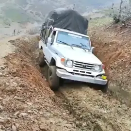 فۆڵۆمانبکەن بابەردەوام بین😇