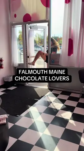 Falmouth, Maine chocolate lovers! @Marlo Murphy (owner of) Mindy’s Munchies is throwing a 1 year anniversary party and giving away chocolate Dubai samples!  Go see her and tell her you saw this tik tok for extra special treats 😍😍  #maine #mainetok #mainecheck #mainegirl #mainefood 