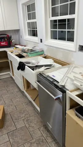 5 pack of GFCI outlets with the GFCI cover plates included!  #kitchen #bathroom #electrical #homeimprovement #DIY 