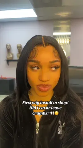 She came in with a head, left with a WHOLE new one 😂 Did I eat or leave crumbs? 👀😗 What y’all think? 😘 Drop tips, advice, or anything in the comments ✨ #NewBeginnings #wiginstall #wigstylist 