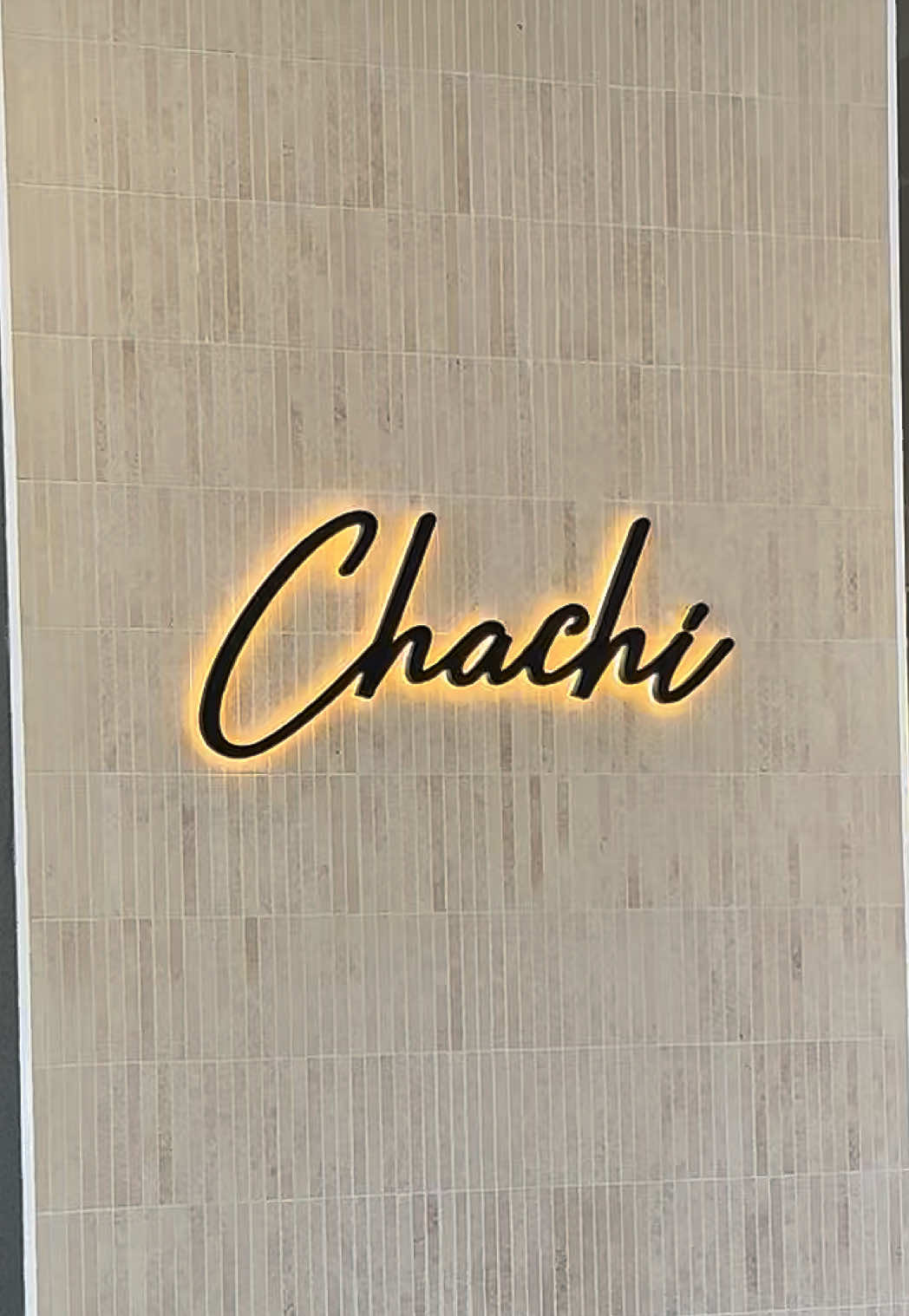 An afternoon in store at Chachi 🌸  #perth #shopping #citybeach #style 