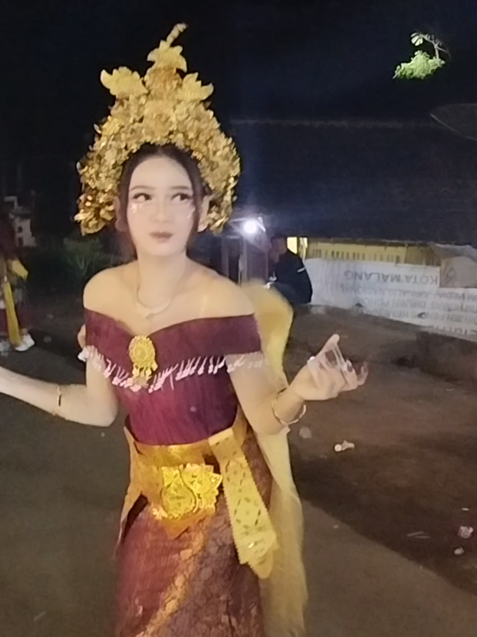 Kebaya merah Dibilang #karnavalbanjarsari #banjarsari #karnaval2025 #karnavalhariini #karnavalngajum 
