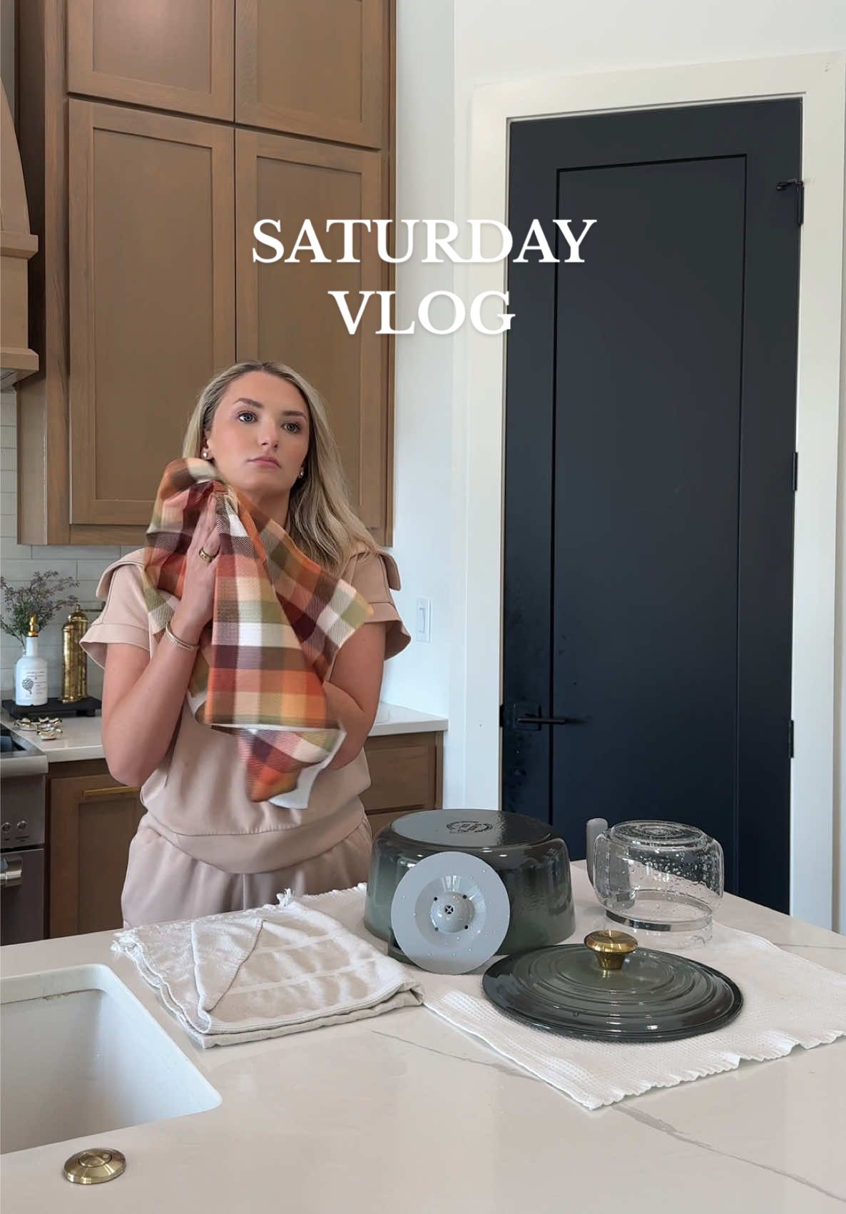 A little Saturday cleaning and chores before football 🏈✨🧺 #dailyvlog #ditl #cleaning #Lifestyle #Vlog 