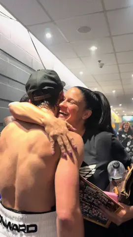 Big hugs from Mama Walton #wannawalton #javonwalton 