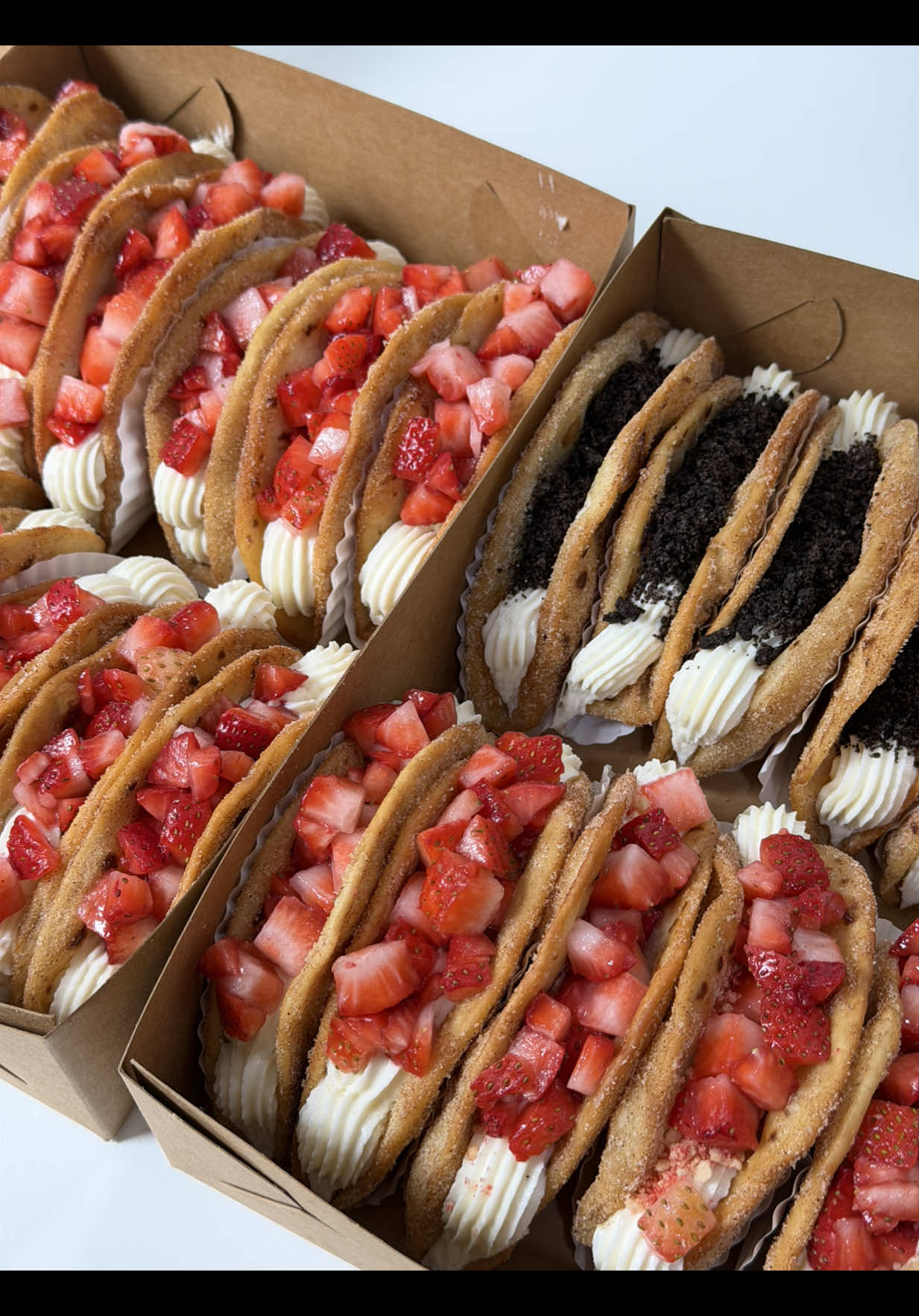 Churro Cheesecake Tacos 🍓  #churrocheesecaketacos #churrocheesecake 