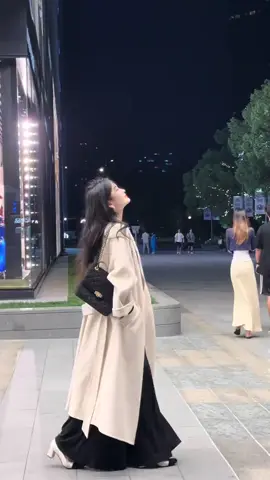 Ai sống sao thì mình sống lại như vậy. Đừng sợ mất lòng vì bạn có sống tốt họ cũng chưa coi bạn ra gì đâu.😌 #thoitrangnu #aodadangdai #viral #vimonoder #xuhuong 