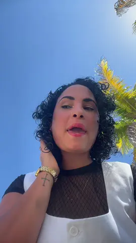 Amo a mi Dios con todo mi ser, pronto solo se verá el Evangelio en esta página, así que De cierto os digo “El tenga oídos para oír que oiga” y no lo digo yo …. #Dios #te #ama  Jesús es el camino, la verdad y la vida … ✨🙏