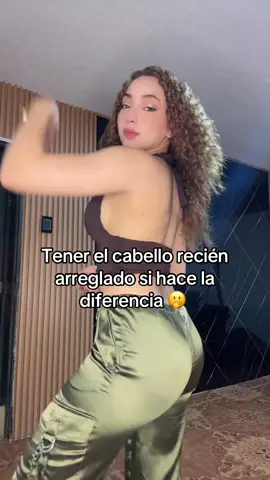 Me sube hasta el ánimo jajaja y cuando tengo el cabello feo me siento mal 🤭🤣 #curly #cabellorizado #paratiiiiiiiiiiiiiiiiiiiiiiiiiiiiiii #tiktok #paratii 