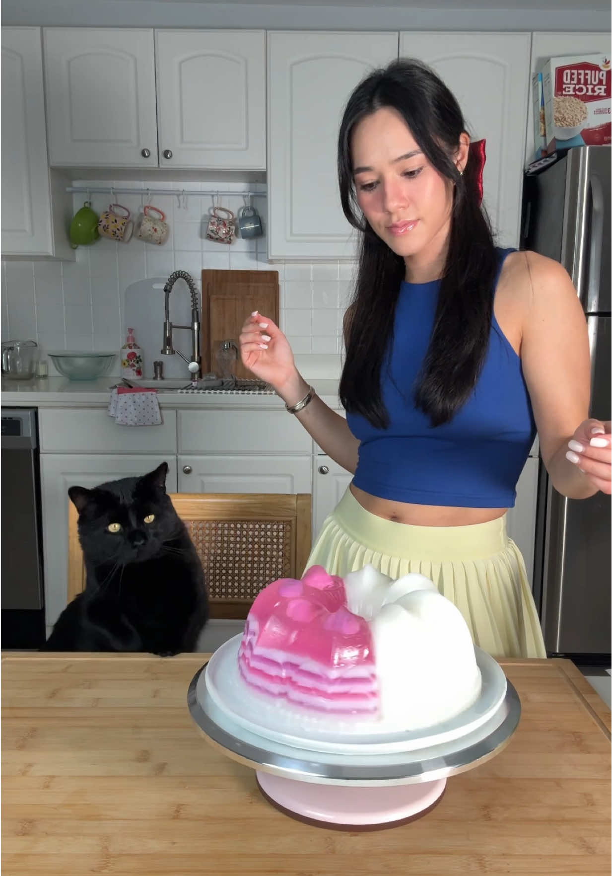 food for thought #fyp #viral #satisfying #food #cat 