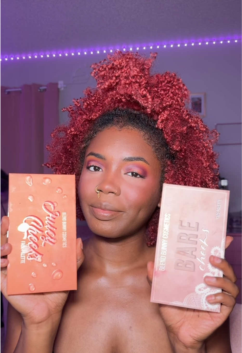 I’m definitely gonna be giving a lot of fall looks I must’ve forgotten how much I love the colors. I know these videos don’t really do well but hell I love blush and wanna highlight it lol  I used @Blend Bunny Cosmetics bare cheeks and juicy cheeks blush palettes  #blush #fyp #makeup 