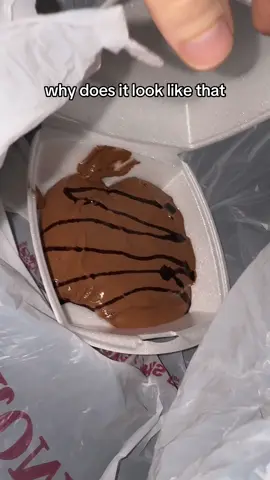 What did he order? #datenight #dessert #takeout #relatable #fyp 