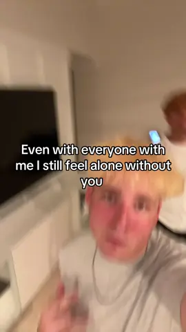 In a room for the people, I feel alone… I wish you never let us burn.#ashtonstorm #viral #juicewrld #xxxtentación #heartbreak 