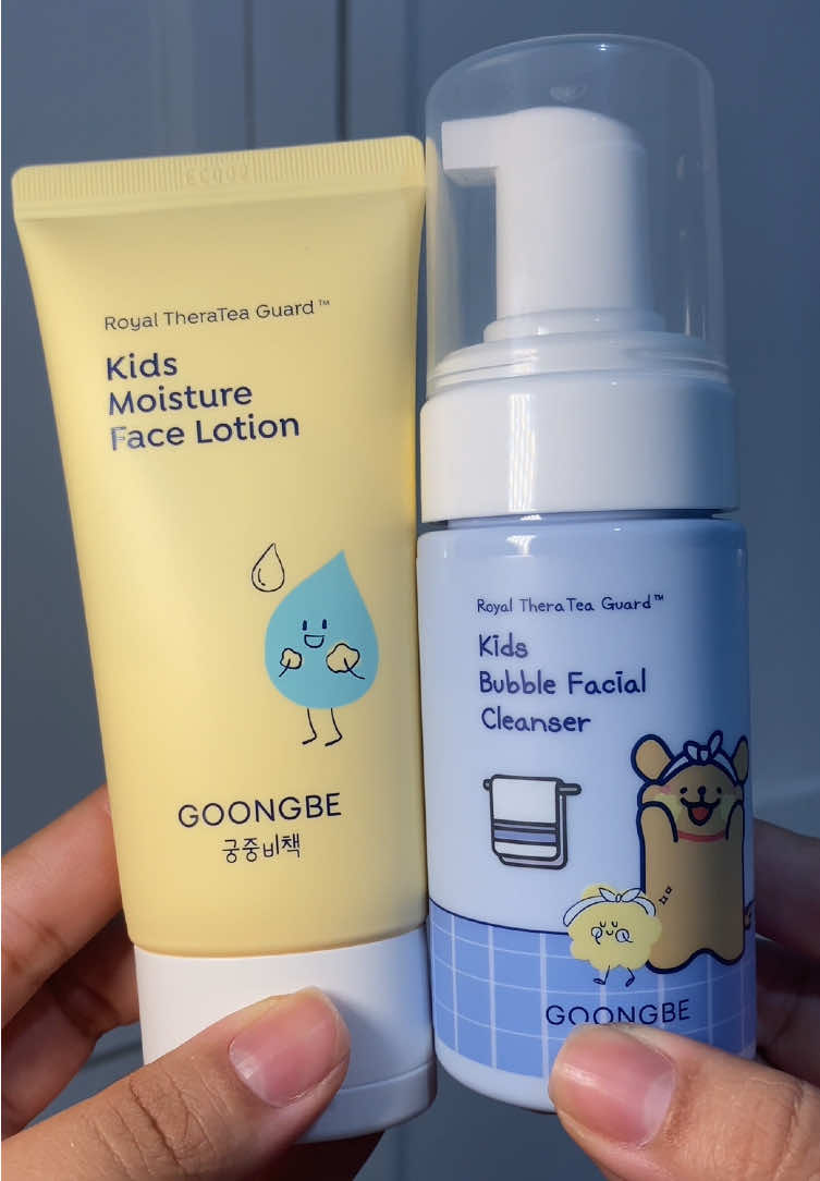Gentle care, happy skin ✨ GOONGBE makes kids’ skincare safe, fun, and effective 💙 🫧 Kids Bubble Facial Cleanser ✔ Removes sunscreen & fine dust ✔ Panthenol + Amino Acids = hydrated finish ✔ Coconut-derived bubbles that rinse off easily 💧 Kids Moisture Face Lotion ✔ Instant hydration in 1 second ✔ 8-hour moisture retention ✔ Gentle formula, free from 25 allergens Perfect for little faces, approved by moms. 💕 Available now on Amazon 🛒 @official.goongbe_us @goongbe.us  #Goongbe #KidsSkincare #KidsCare #KidsWash #FacialCleanser #BubbleCleanser #MoisturizingLotion #MomApproved #Amazon