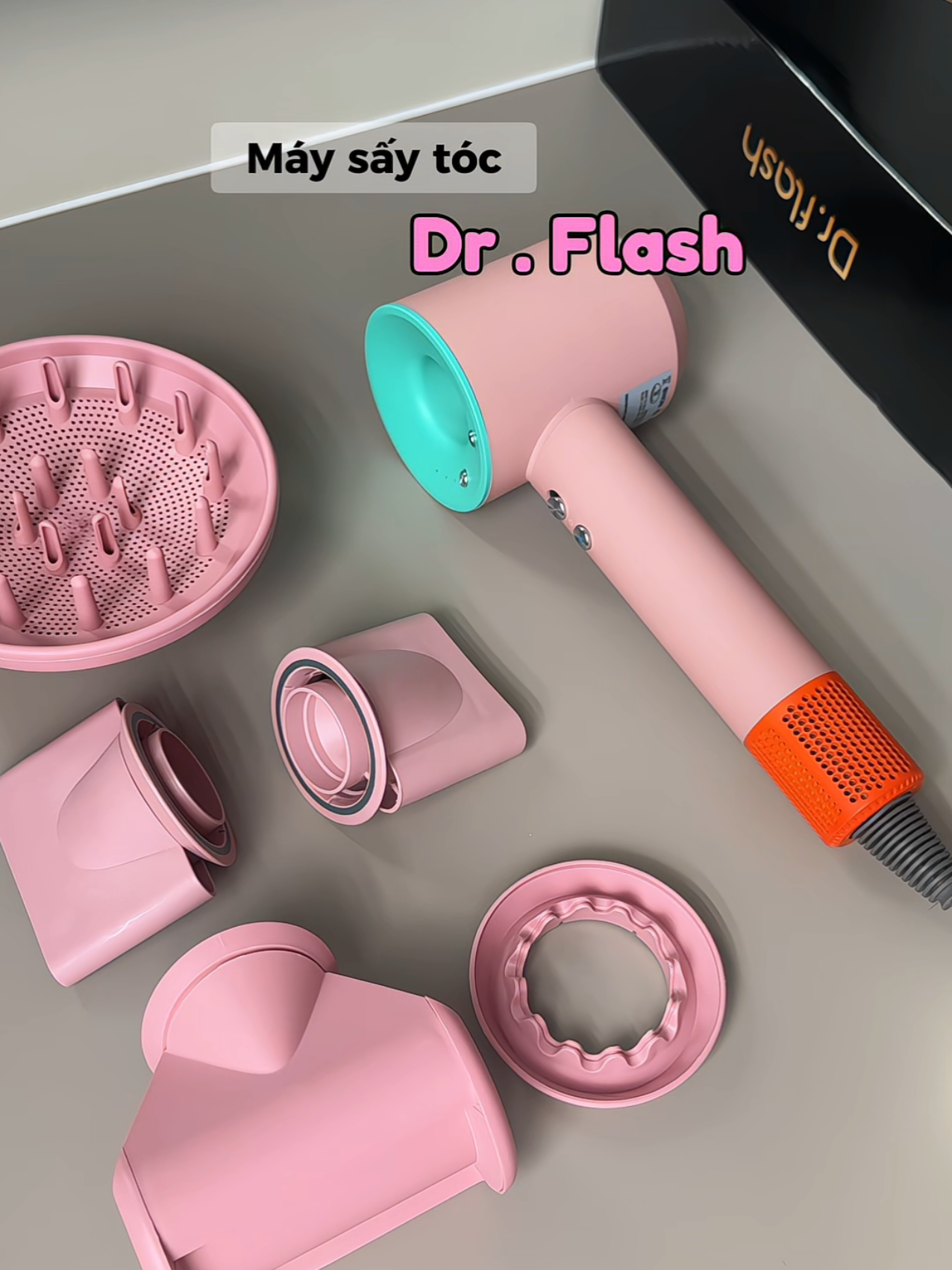 Máy sấy tóc gió mạnh, sấy nhanh khô lại còn nhiều đầu sấy nữa, dùng tiện lợi ưng ý lắm nha 🥰🥰 #unboxing #review #maysaytoc #drflash #máysấytóctốcđộcao 