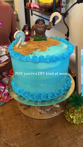 Pretty proud of this one 👏🏽🤩🥹 #DIY #moana #birthdaycake #2yearsold #partydecor 