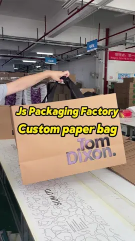 Large size kraft paper bag customized, recyclable 100%, use for clothes.#customized #oversize #dress #assemble #goodquality #emboss #jspackaging #onestopsolution #shippingworldwide🌍✈️ #apparel #hotstamping #kraftpaper #paperbag #packagingfactory 