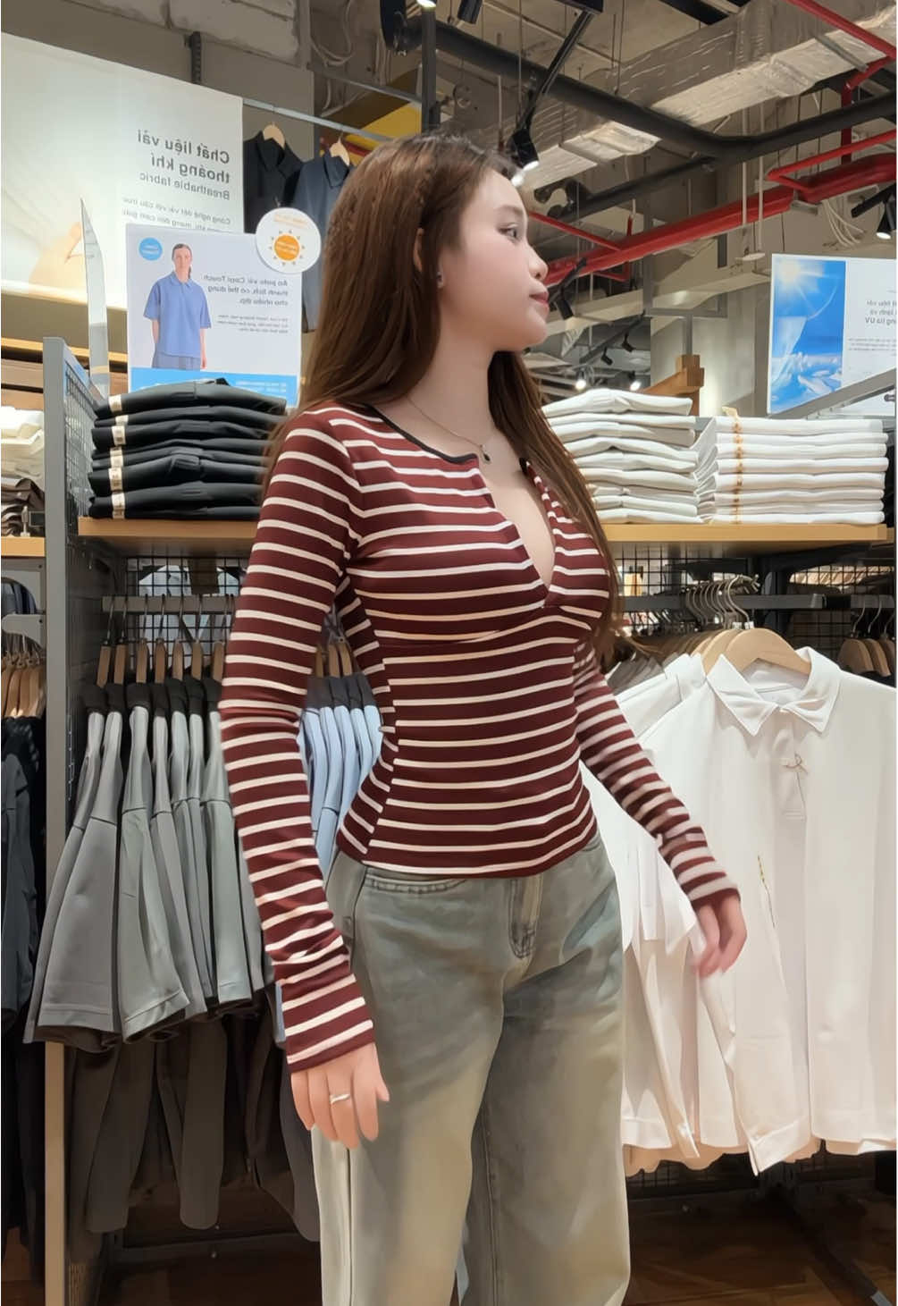 Tại cái áo đẹp làm phải mua mấy màu liền😅 #aothun #aoxinh #thoitrangnu #viral #xuhuong 