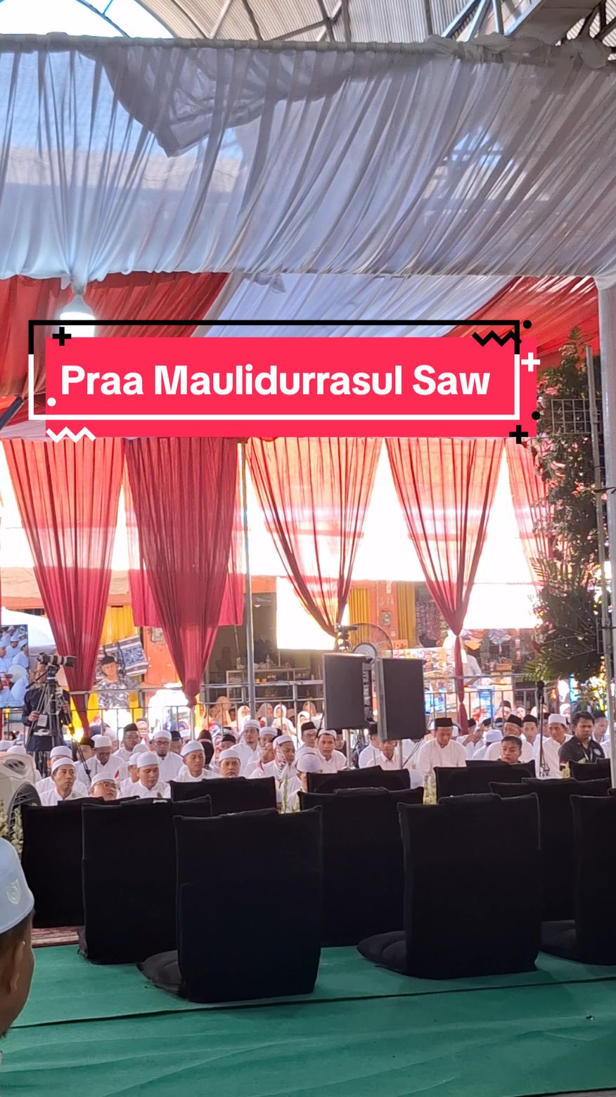 Qasidah Nabawiyah Maulid Akbar Kanzus Sholawat Pekalongan 2025. #fyp #fyppppppppppppppppppppppp #fypageシ #fypage #xzyabc #xzybcaシ #xzybcaシ #arabic #balasyik #balasyikjalsah #balasyikjember #azzahir #asyiqolmustofapekalongan #babulmusthofa #babulmusthofapekalongan #almunsyidin #almunsyidinpekalongan #jatisumonegoro  #maulidakbarkanzussholawatpekalongan #maulidakbarkanzussholawat2025 #maulidakbar2025  #arabicsong #arabictiktok #gambus #gambusarabic #gambusindonesia #samer #jalsah #jalsahgambus #jalsahbalasyik #milad #ulangtahun #habibbidin #habibbidinasegaf #habibbidinalizaianalabidinassegaf #bibbidinassegaf #majelis #majelisazzahir #majelisazzahirpekalongan #zahirmania #zahirmaniaindonesia🇲🇨 #zahirmaniasemarang #kanzussholawat #kanzussholawatpekalongan #kanzussholawathabibluthfi #maulidnabi #viral #viralvideo #viraltiktok #pekalongan #pekalongan24jam #mustofaalhaddar 