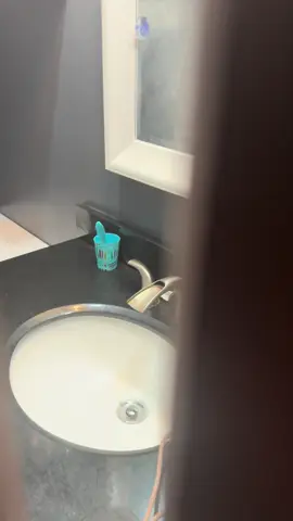 Hahah son was taking a bath and I had to poke in with the vibe check 