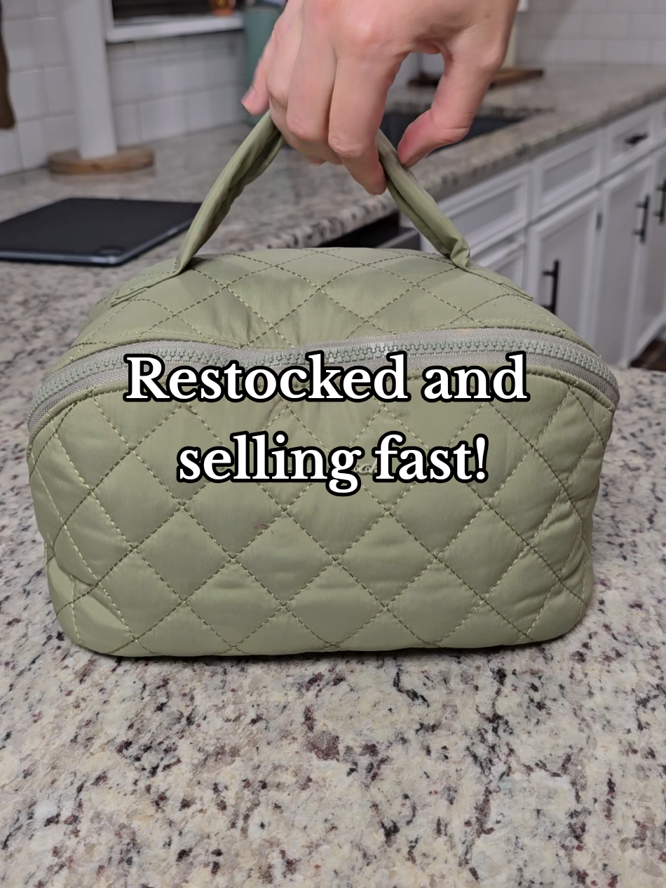 It's back in stock but already selling fast! This is my favorite makeup bag. It's perfect for travel. #makeupbag #makeupcase #makeuptravelbag #travelbag #giftideas @Lovevook Bags @lovevook_official 