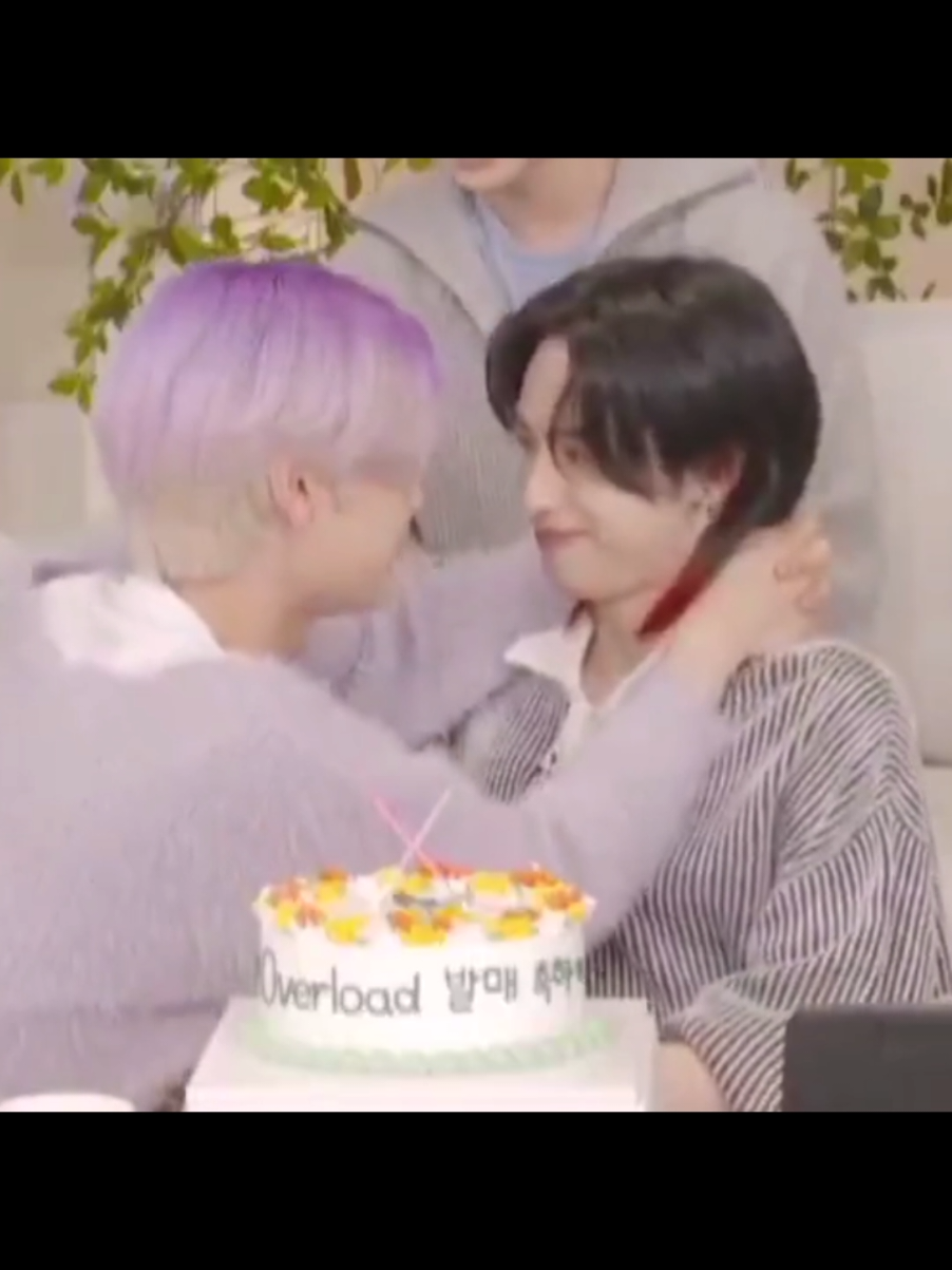 back with a long Jungji video 👀 #jungji #gaonsu #xdinaryheroes #gaon #jungsu #stanxdinaryheroes #fyp #foryoupage #foryou #tiktok #ship #trending #viral 