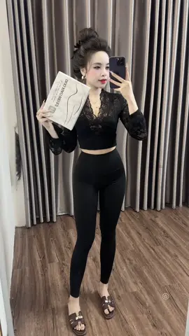 Mặc e lgging 3 năm vẫn như mới ☺️☺️ #xh #xuhuongtiktok #xuhuong #legging 