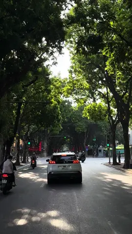 Thật là iu Hà Nội quá đuyyy #thuhanoi #hanoi #duongphandinhphung #autumn 