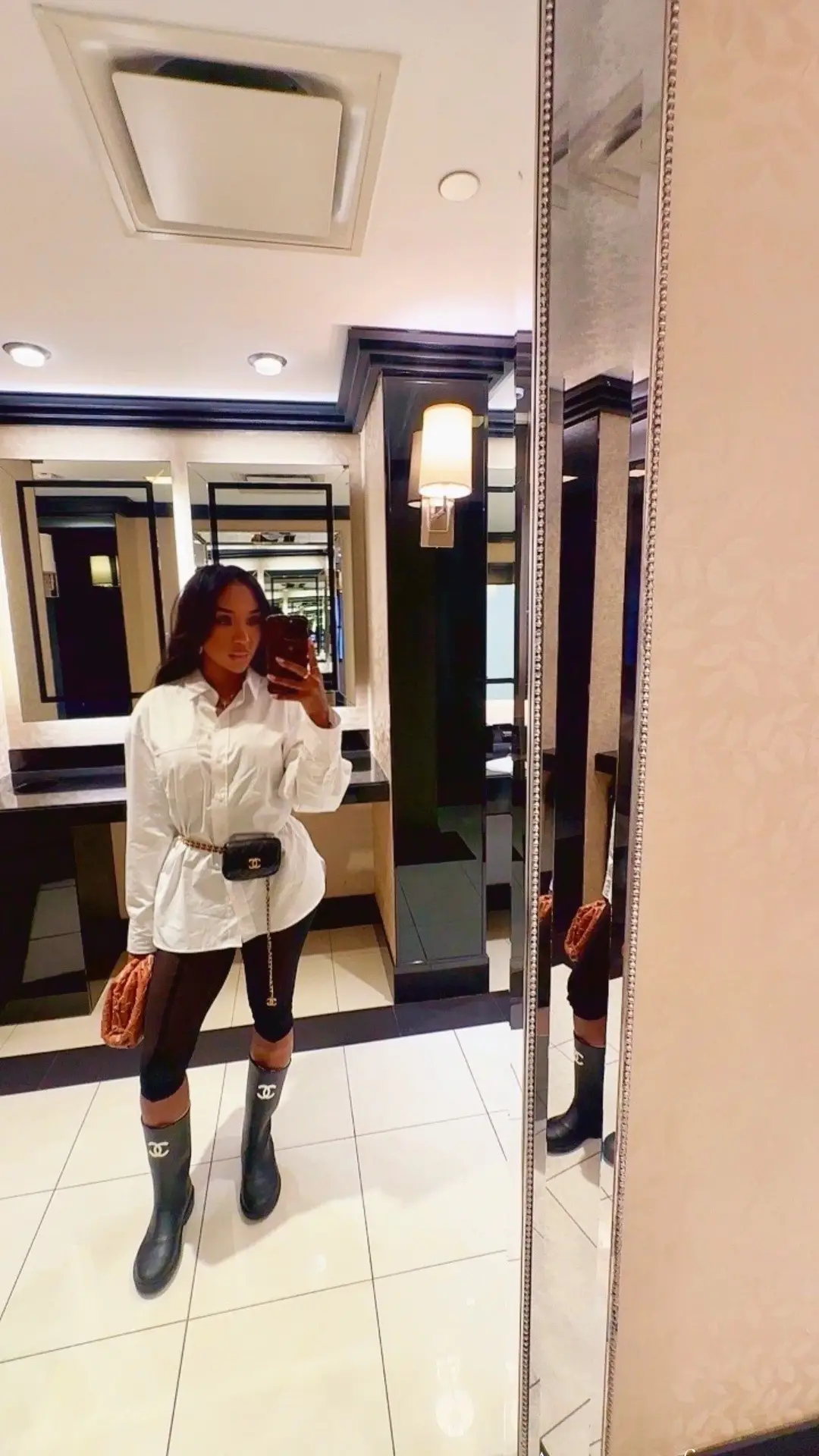 #blackgirlluxury #OOTD  #fashiontiktok #outfitinspo #fyp @ChanelOfficial 