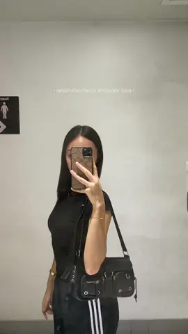 favorite bag so farrrr! from my loveyy ^_^ #ELLA #Shoulderbag #Blackshoulderbag @ELLA FASHION.PH 