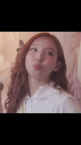 #NAYEON    :    la amo okei? 💓💝 ella realmente me salvo #fyp #xnista #twice #poppoppop🎈📌 