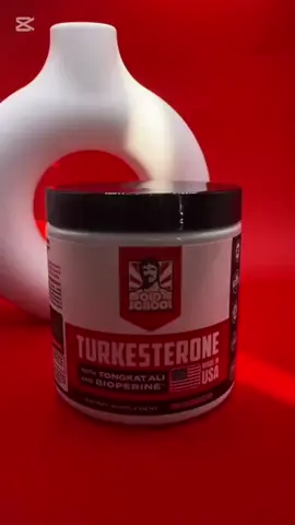 💪 Más potencia, más repeticiones. Turkesterone es tu aliado para superar tus entrenamientos 🏋️‍♂️ #FuerzaExtra #Turkesterone