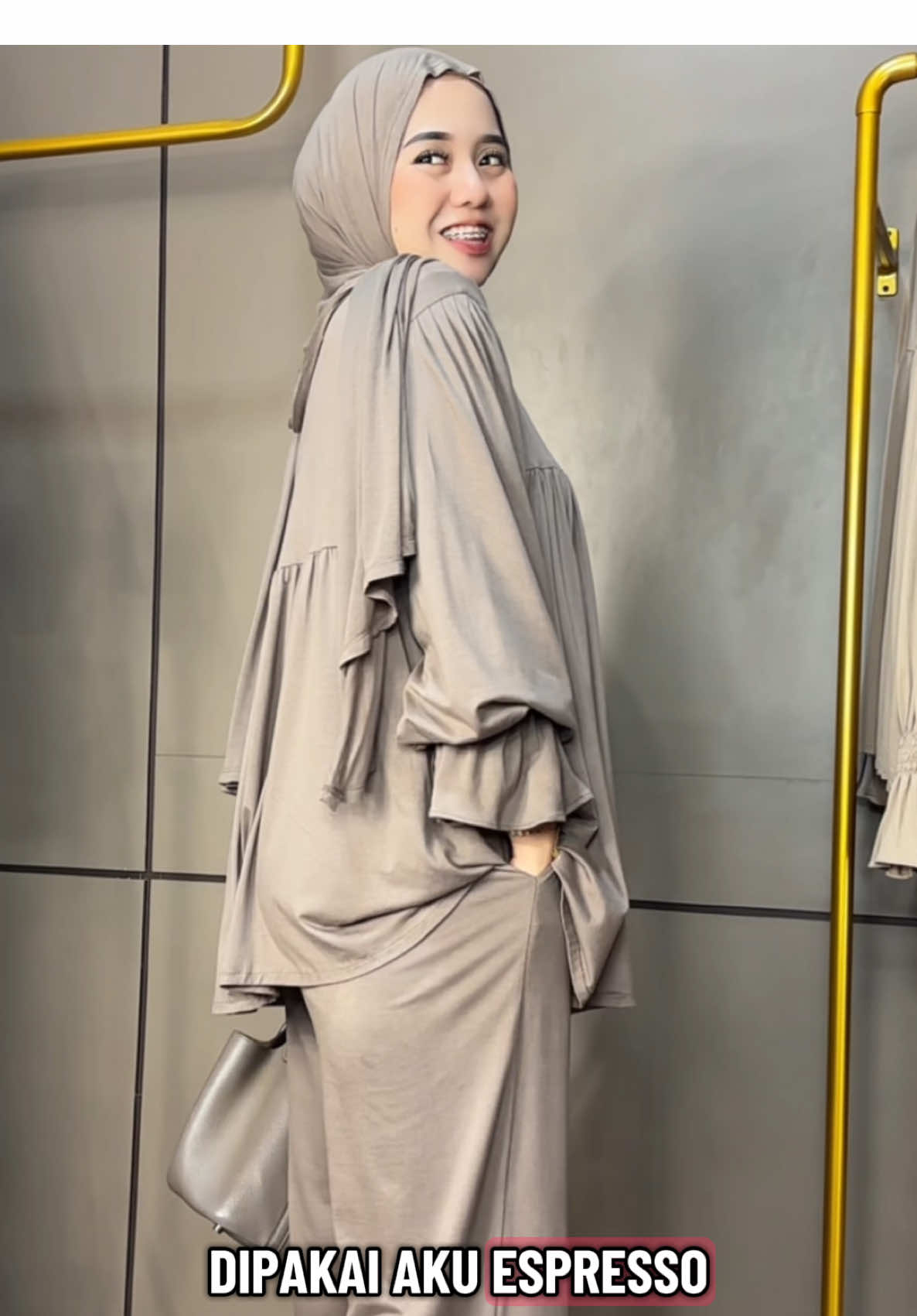 Membalas @aulia_aristy02 #promomakangajian #promoseruweekend #trend #gajiansale #fyppppppppppppppppppppppp 