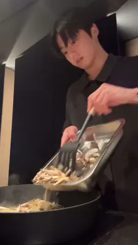 Chief JK is my brother cooking? #bts #jungkook #fyp #btsarmy #cooking 
