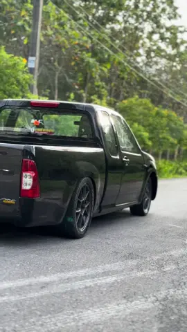 กดเบาๆ บนถนนไปไม่ได้😌#duenmdcleancar #mdcleancar #อู่ธเนศการช่าง 