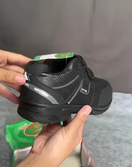 Memang ok..#sepatusekolah 
