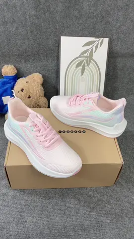 Đôi giày cho các chị em yêu thể thao 💚 #reviewgiay #reviewgiaydepgiare #giaysneaker #giaythethao #xh                