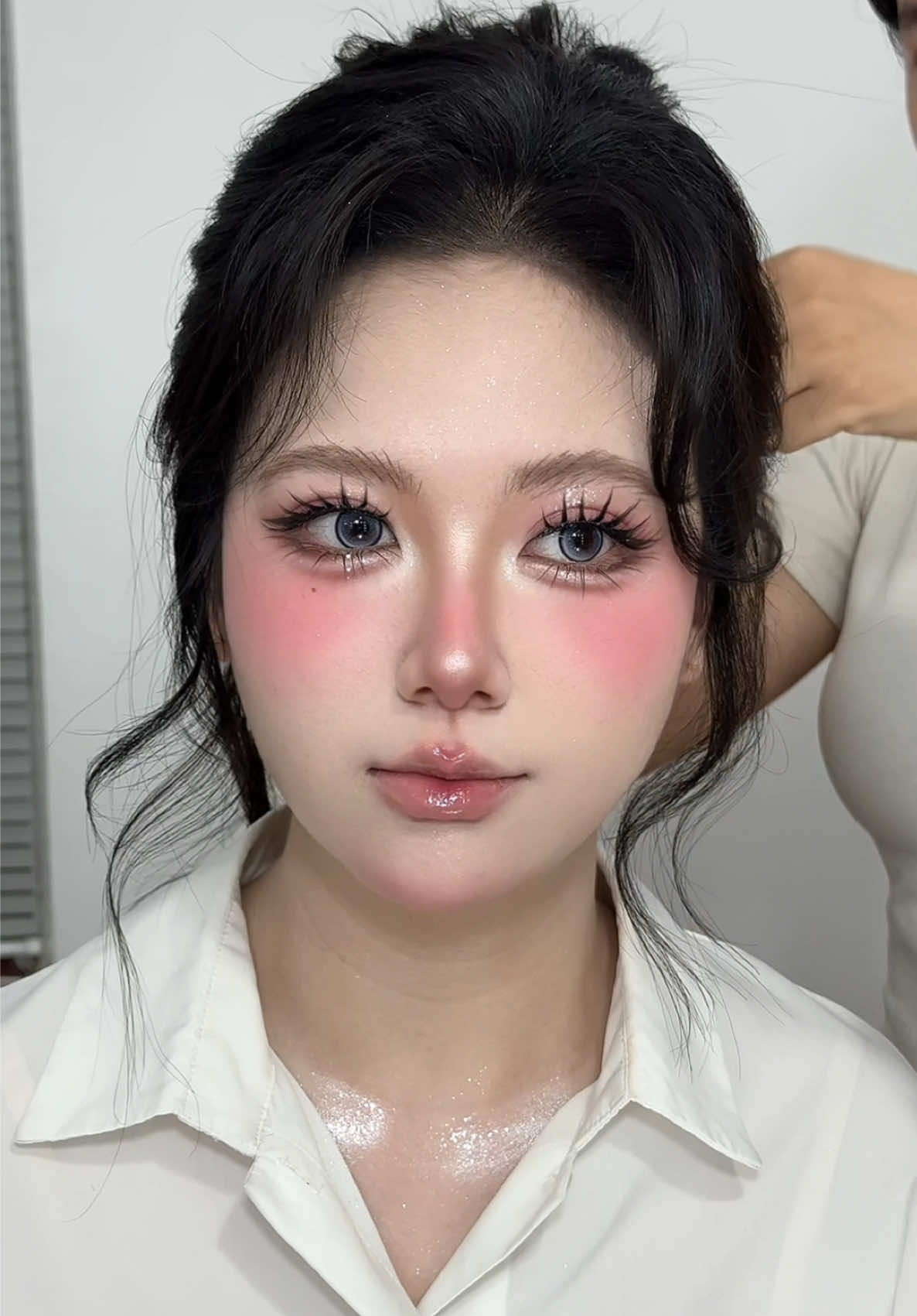 Mi thiết kế bởi Kita #KITANGUYEN #kitanguyenmakeup 