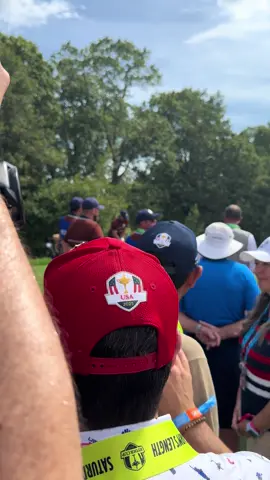 @ziregolf #shanelowry #RyderCup #rorymcilroy 