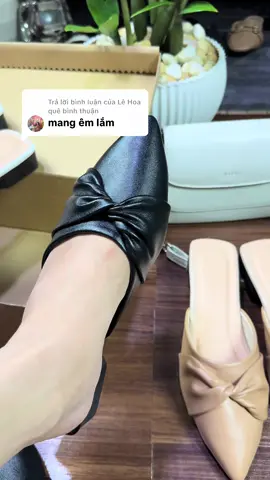 Trả lời @Lê Hoa quê bình thuận Êm chân đi chuẩn size #sucnuxinhgiare #tuyetkieustore77 #VoiceEffects #tuyetkieustore #tuyetkieustore01 