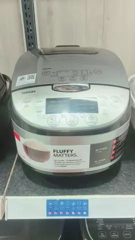 #เทรนด์วันนี้ toshiba หม้อหุงข้าวดิจิตอล รุ่น RC-T18DR2  1.8 ลิตร