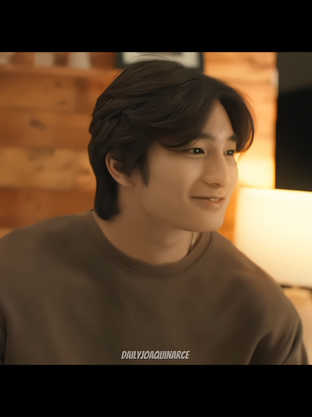 life goes on talaga kapag ganito kagwapo manunuyo sa'yo. 🎥: Pahuway MV of Rain Celmar @arcethree  #joaquinarce #starmagic #cornerstone #fyp 