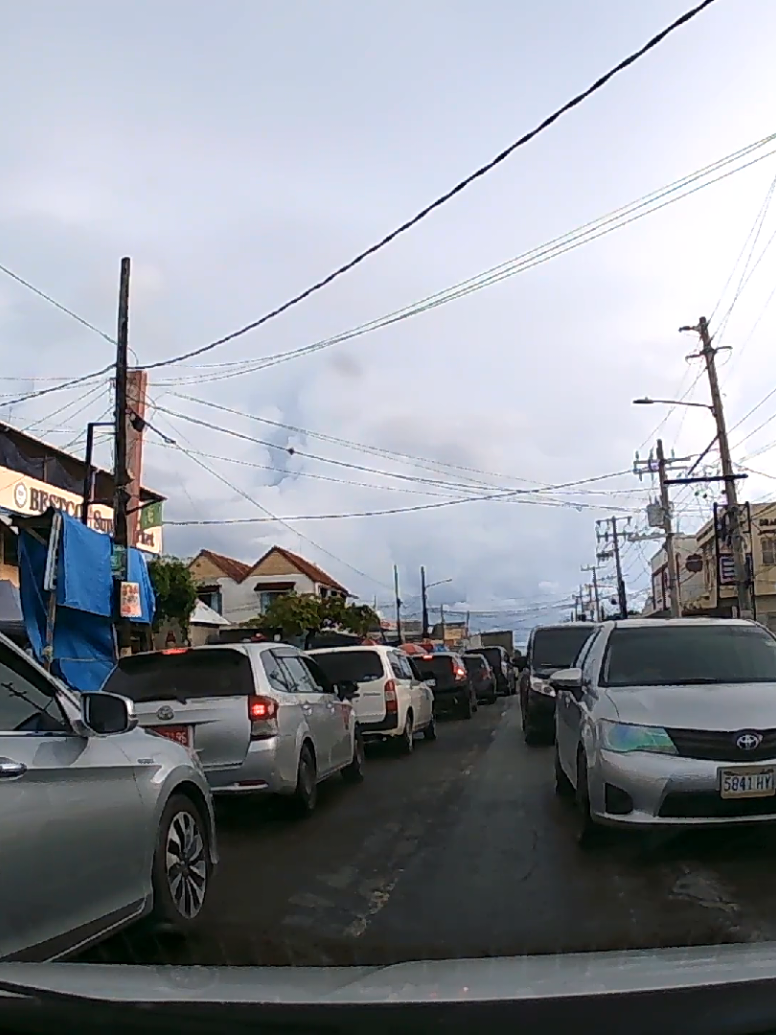 Ai generated🚦 #dashcamjamaica #fyp #tiida #cutuptraffic #carmods