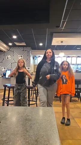 3 different personalities 😅