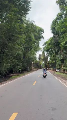 When life hurts, Siem Reap heals ✨🍀💗 #siemreap #foryoupage #fyp #cambodia #xybca 