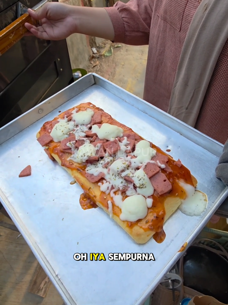 pizza tebal beef seabrek harga 23.000 #food #Foodie #kuliner #idejualan